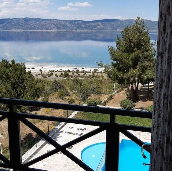 ホテル Lago Di Salda