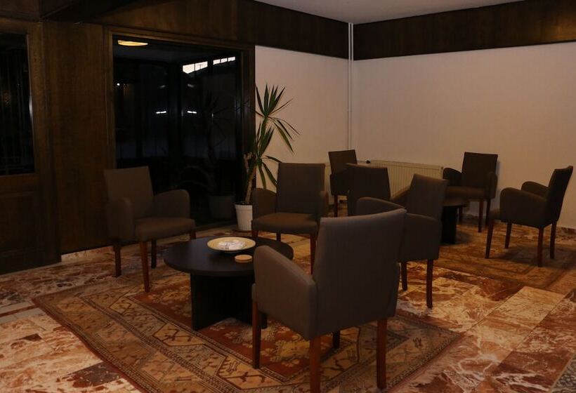 ホテル Lago Di Salda