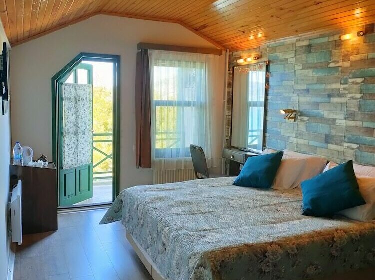 ホテル Lago Di Salda