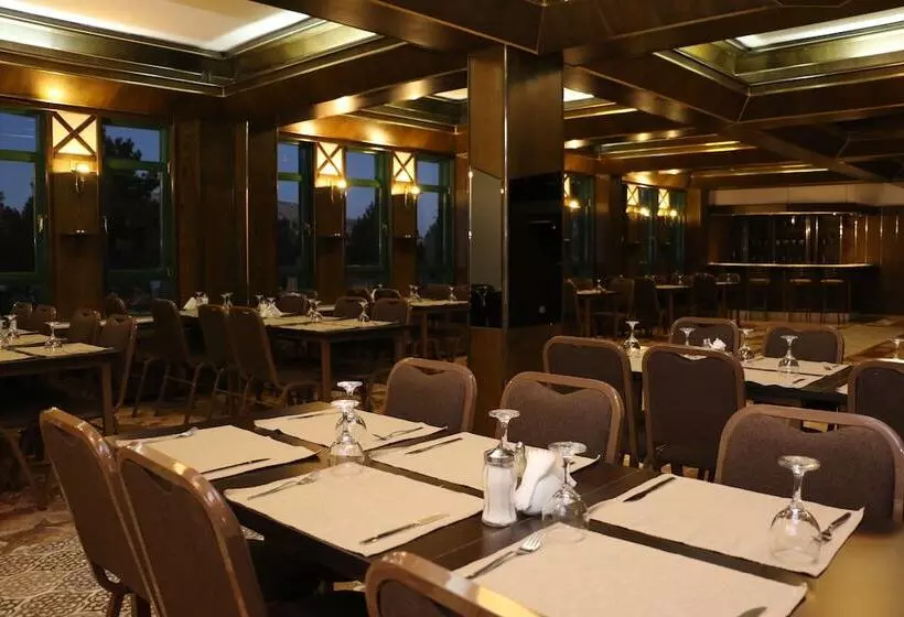 Hotelli Lago Di Salda