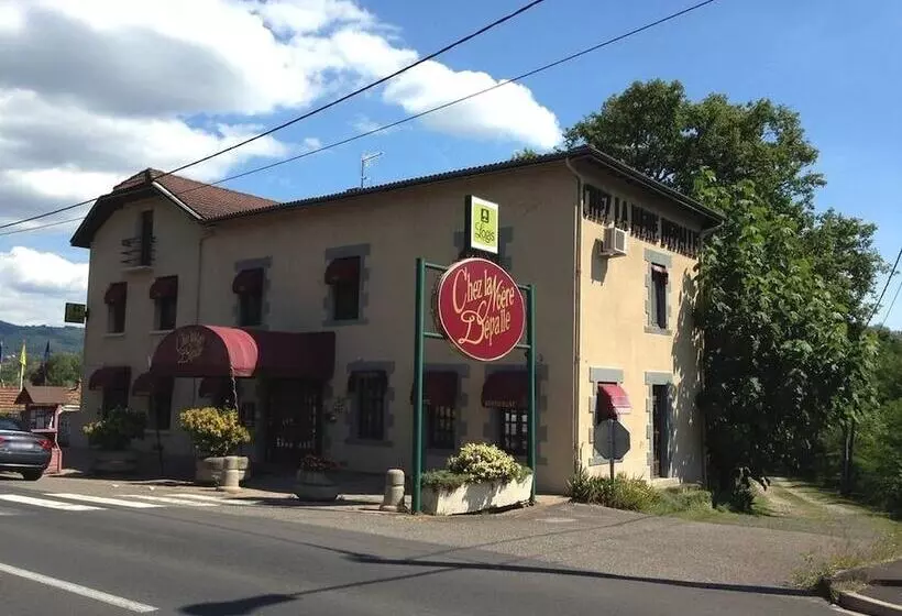 Hotelli Logis Hôtel Chez La Mère Dépalle
