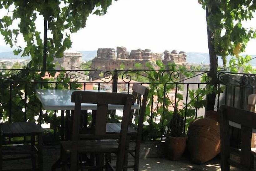 Отель Odyssey Guest House