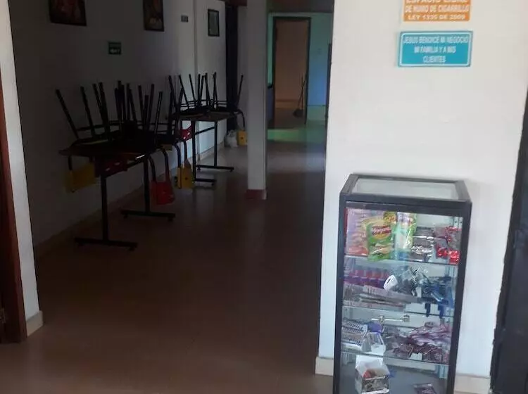 Hotelli Portal Del Valle