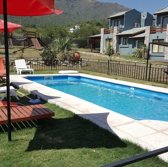 Hotel Cabañas Refugio Uritorco