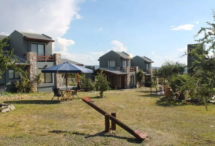 Hotelli Cabañas Refugio Uritorco