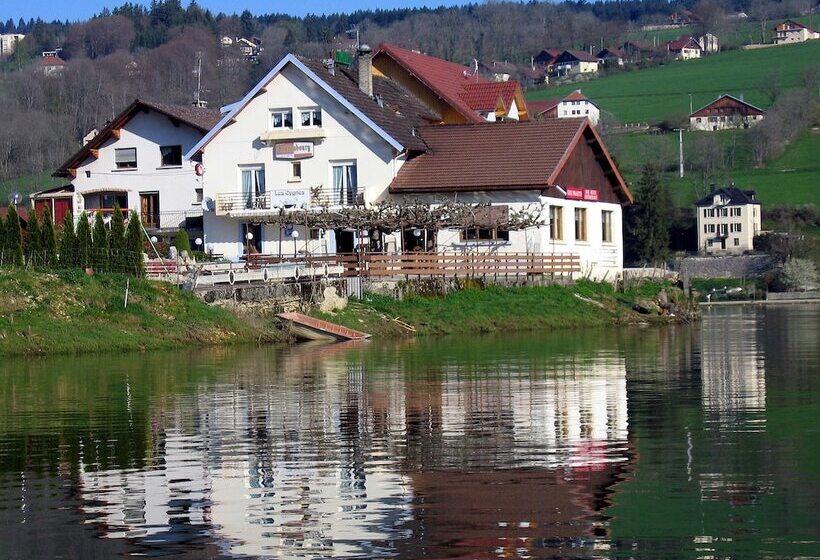 ホテル Restaurant Les Cygnes