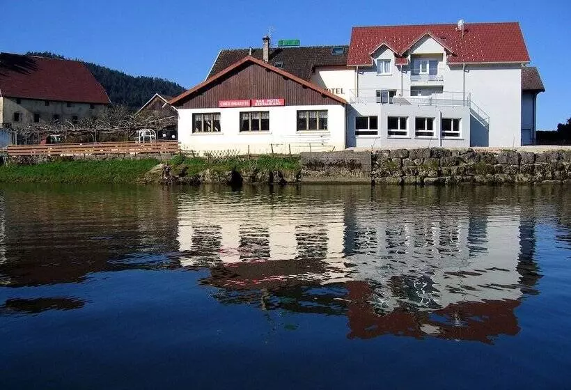 Hotelli Restaurant Les Cygnes