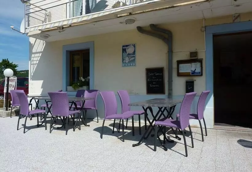 Hotelli Restaurant Les Cygnes