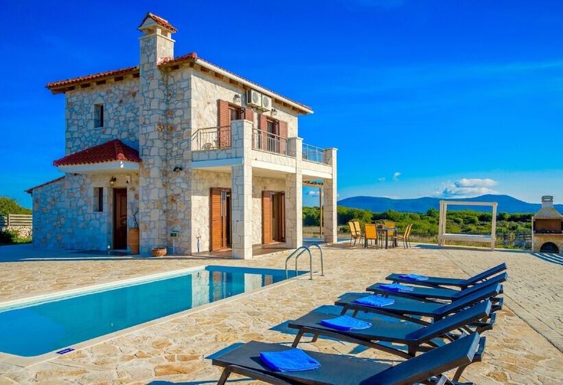 هتل روستایی Villa Traditional I