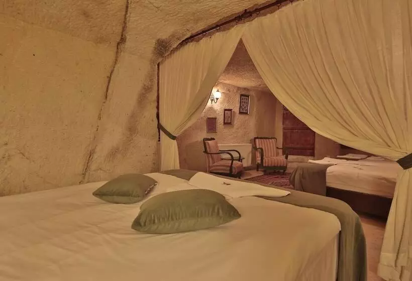 Hotelli Turbel Cave House