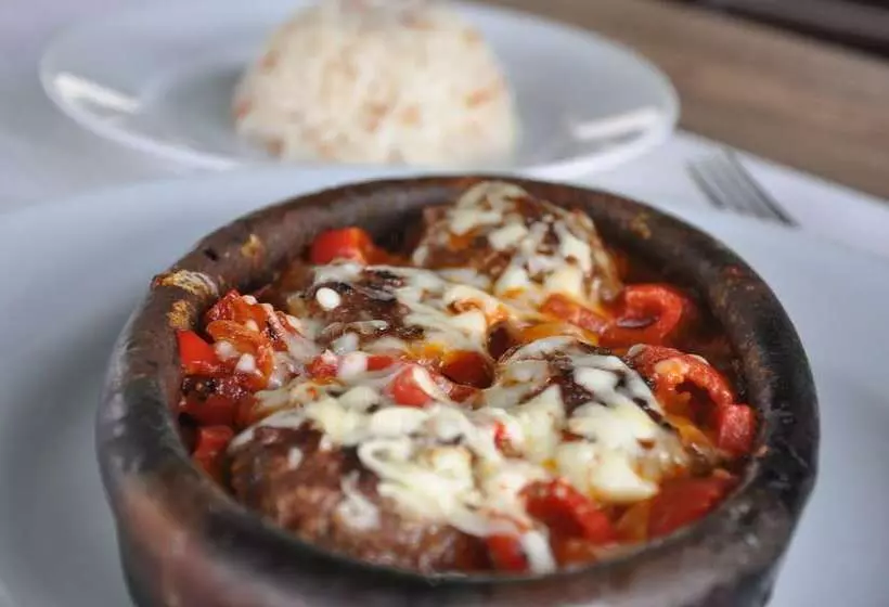 Hotelli Turbel Cave House