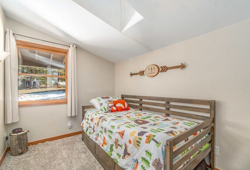 Lazy Elk Retreat 3 Br Cabin