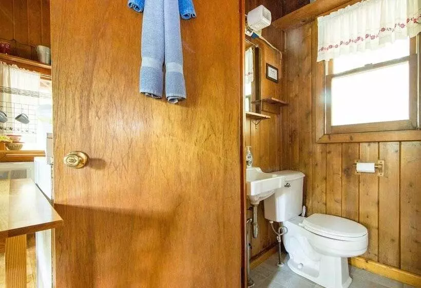 Montfair Resort Farm