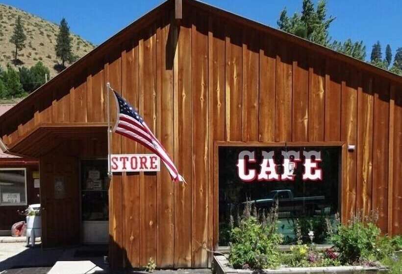 Мотель Haven Hot Springs