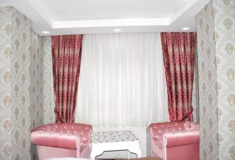 Mus Mir Hotel Saray