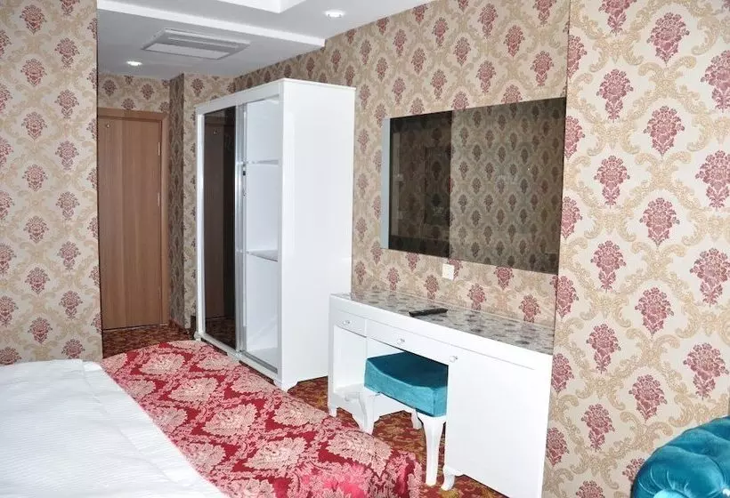 Mus Mir Hotel Saray