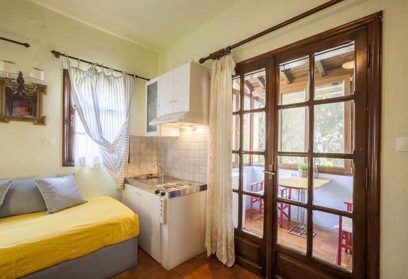 پانسیون Alterra Vita