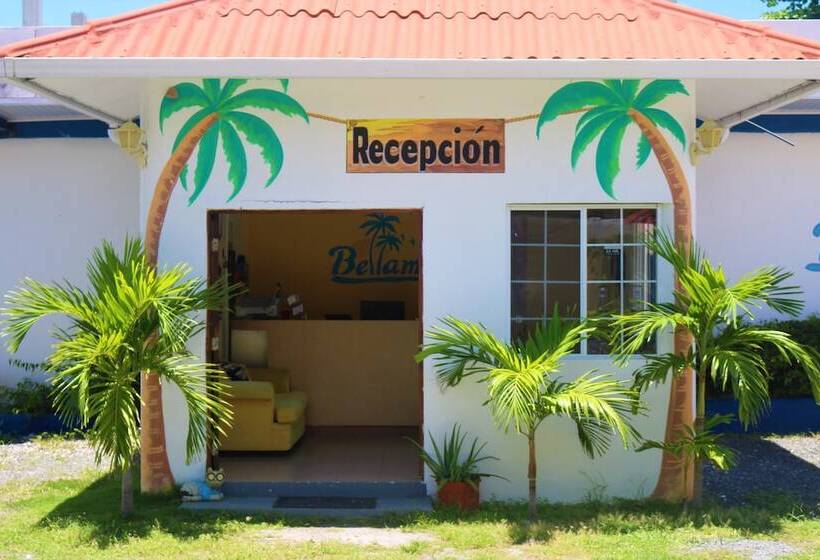 ペンション Bellamar Beach Inn