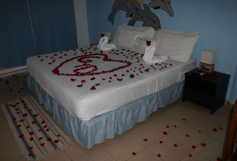 ペンション Bellamar Beach Inn