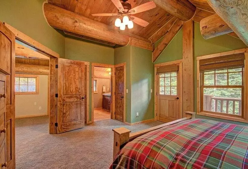Timber Ridge Lodge 4 Bedroom Home By Redawning