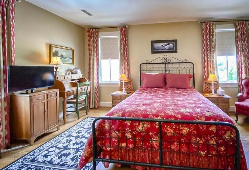 مبيت وإفطار Central