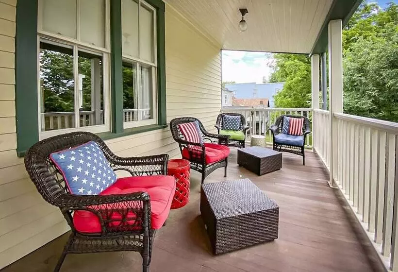 Aamiaismajoitus (B&B) Central