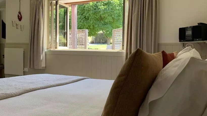 Burn Cottage Retreat