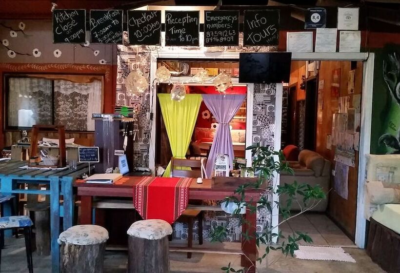 مسافرخانه Chillout House