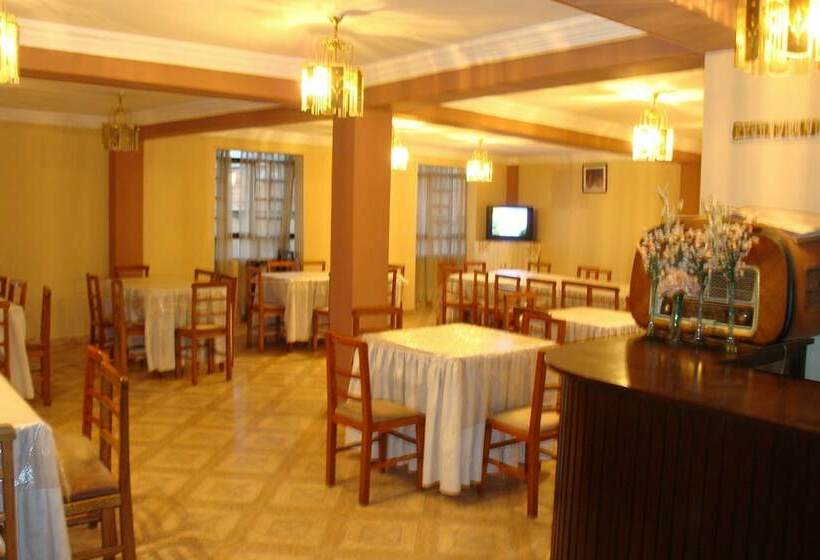 Hostal San Pedro Velmont