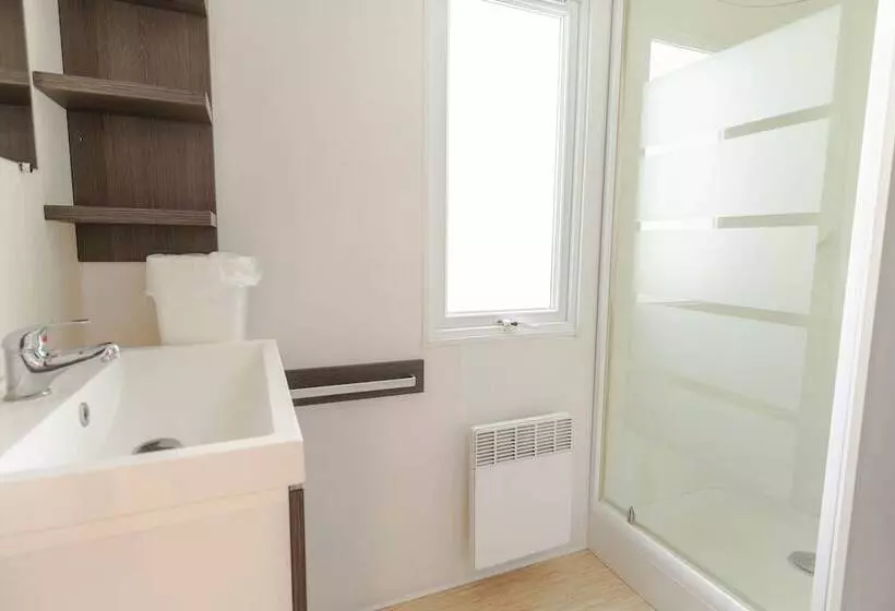 ホテル Camping Les Chèvrefeuilles   Maeva