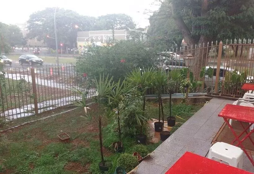 هتل Cantinho Mineiro