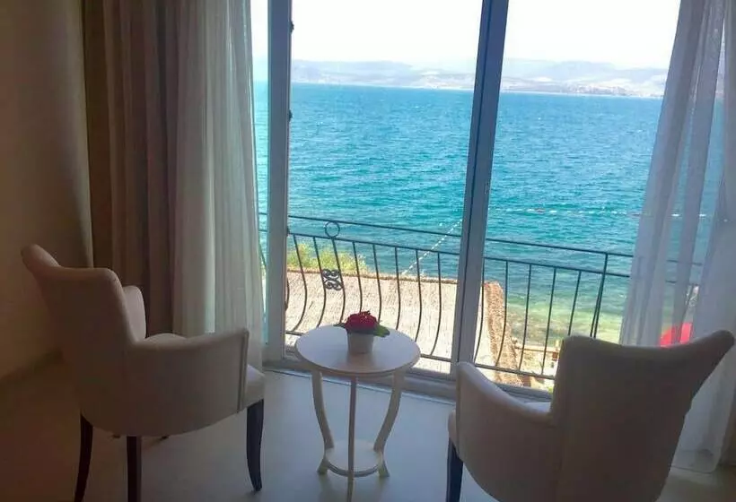 Hotelli Hidden Garden Butik