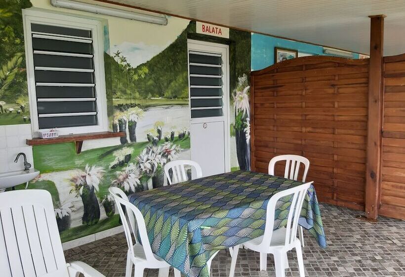 هتل L Oeil Dans Le Bleu