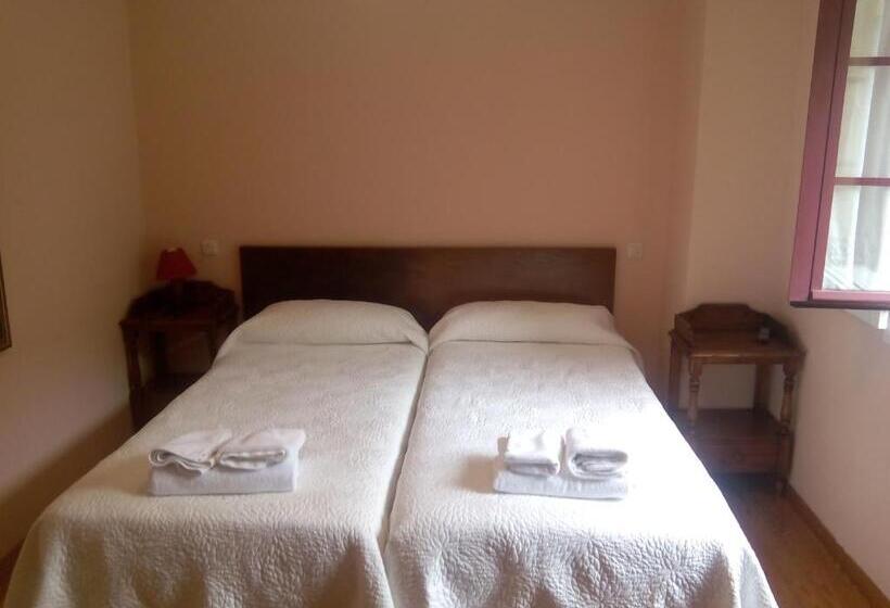 فندق Las Grandas