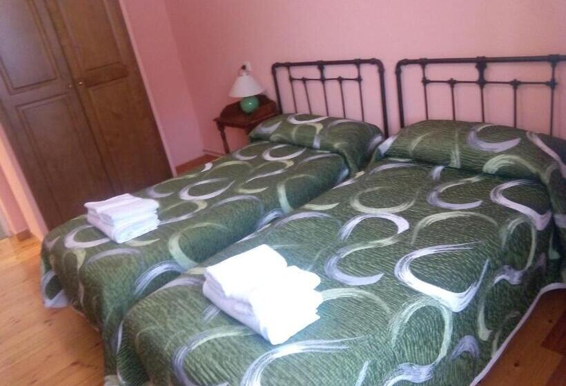 فندق Las Grandas