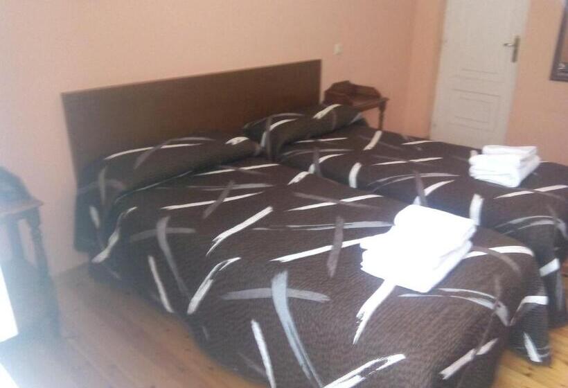 فندق Las Grandas