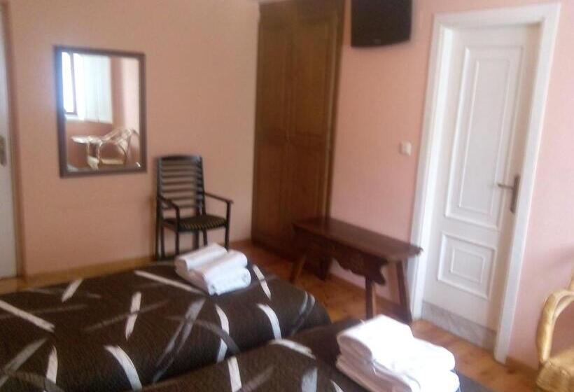 فندق Las Grandas