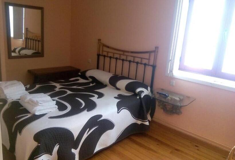 فندق Las Grandas