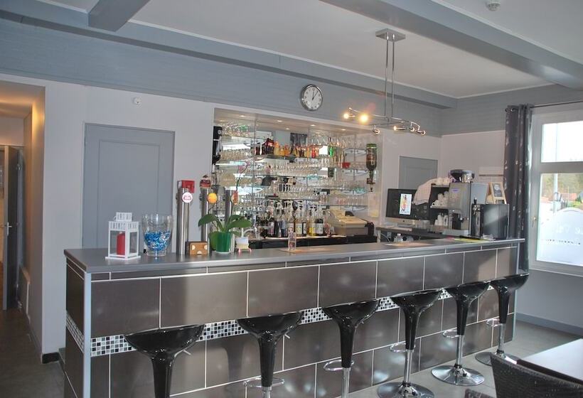 Отель Le Val De Canche