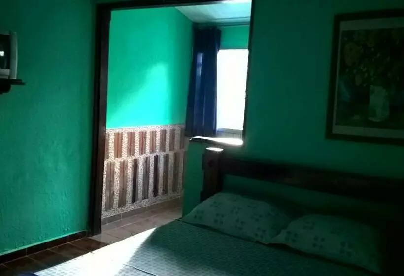 ホテル Pousada Solar Do Frota