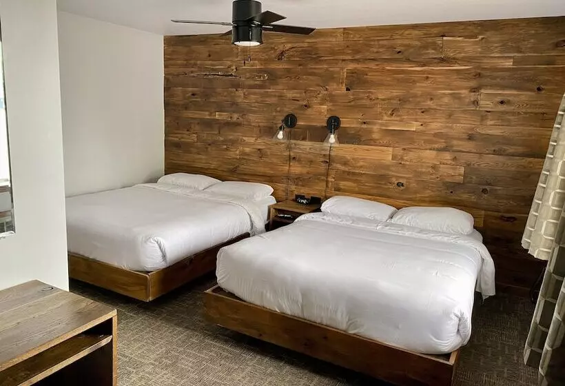 モーテル Aqua Aire Inn & Suites