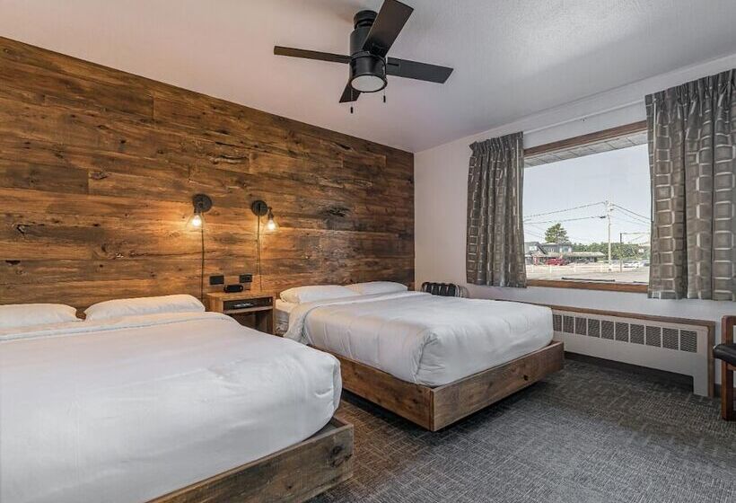 モーテル Aqua Aire Inn & Suites