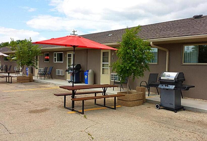 מוטל Prairie Mountain Inn