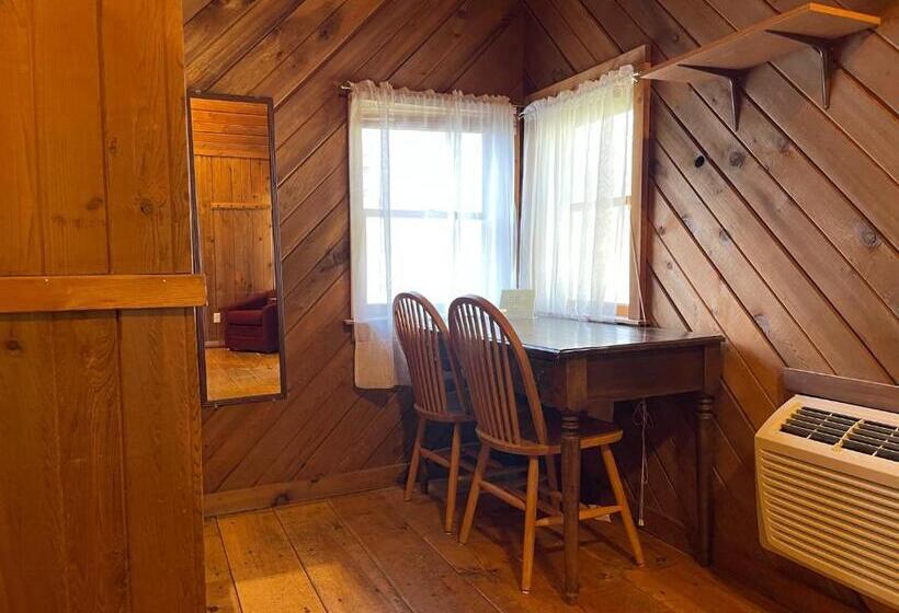 فندق على الطريق Rhinebeck Village Inn