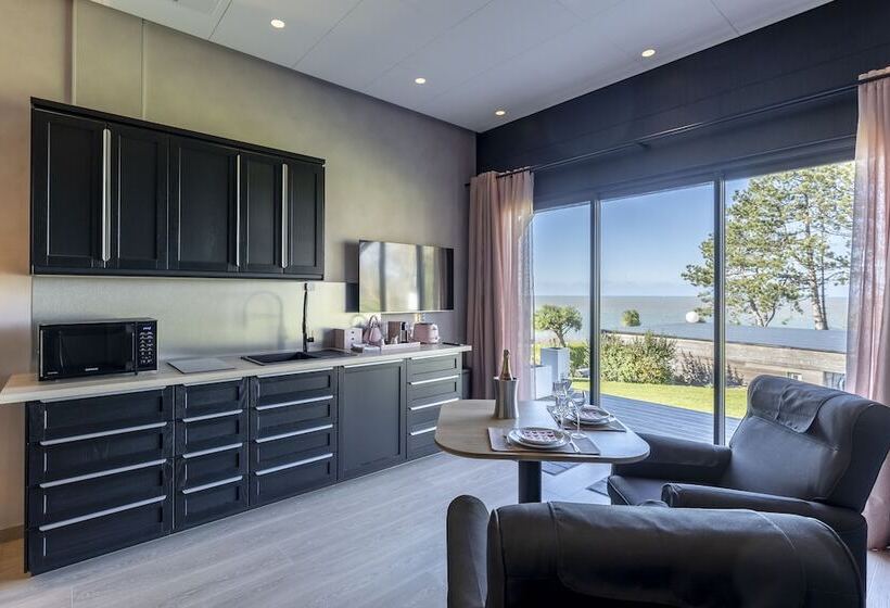 پانسیون Domaine Du Grand Bec