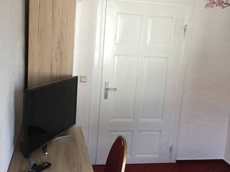 פנסיון Goldener Engel