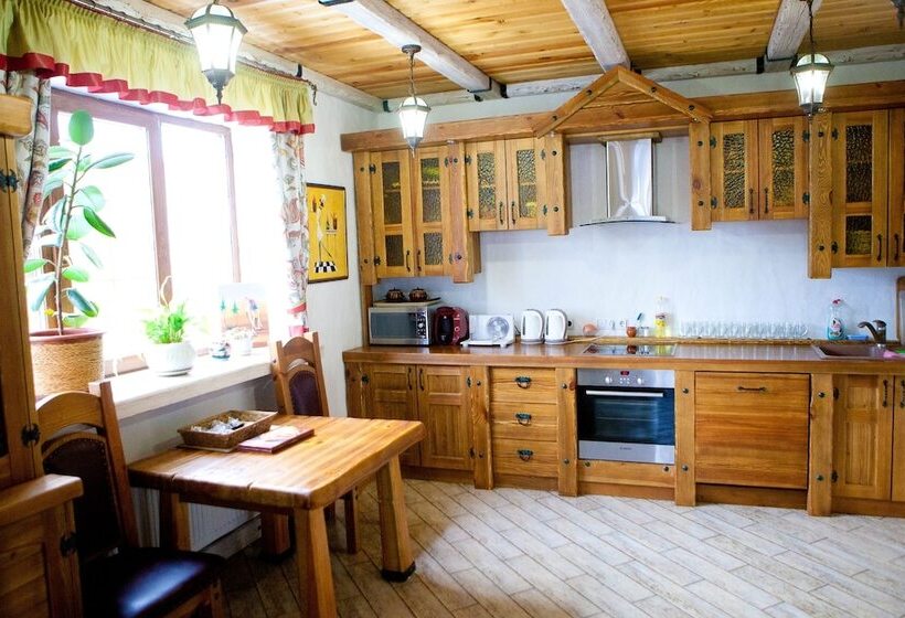 پانسیون Medvezhiy Ugol