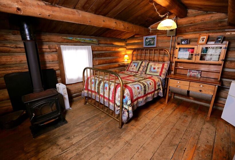 The Cabins At Historic Columbine