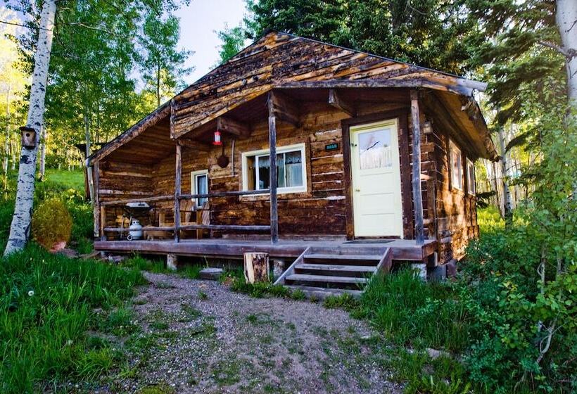 The Cabins At Historic Columbine