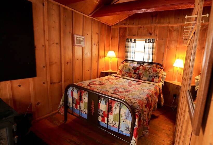 The Cabins At Historic Columbine